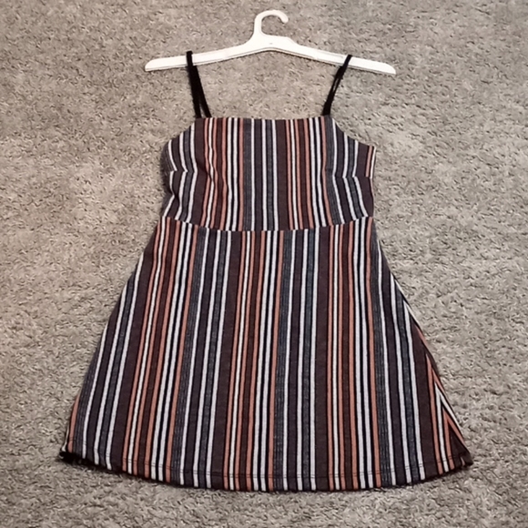 Mini summer dress - Picture 2 of 3